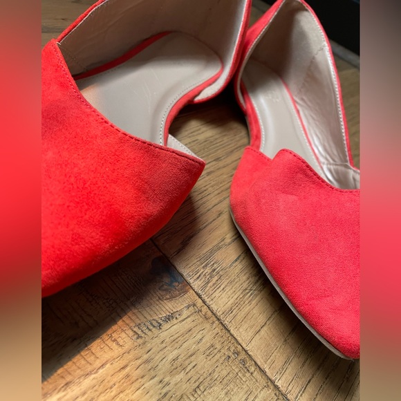 Charlotte Russe Pink red cut out pointed flats - Picture 3 of 5